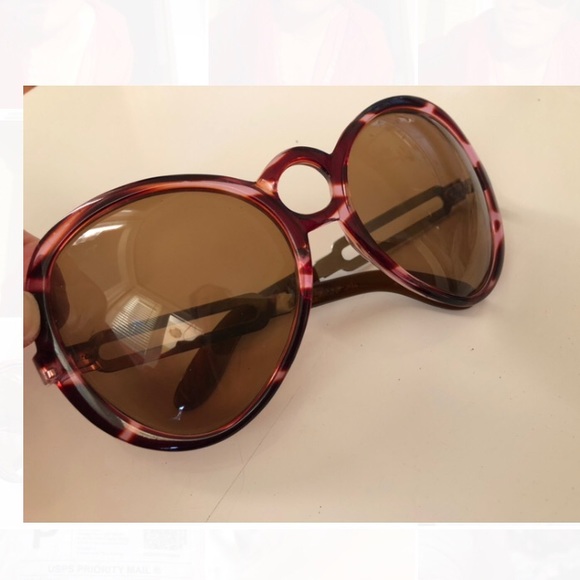 Vintage 1970’s Sunglasses - Picture 3 of 12